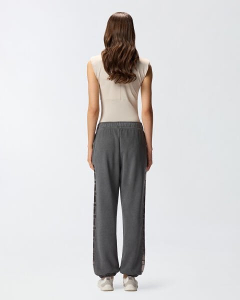 Cut Out Detaylı Body