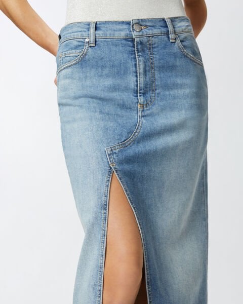 Yırtmaç Detaylı Maxi Denim Etek