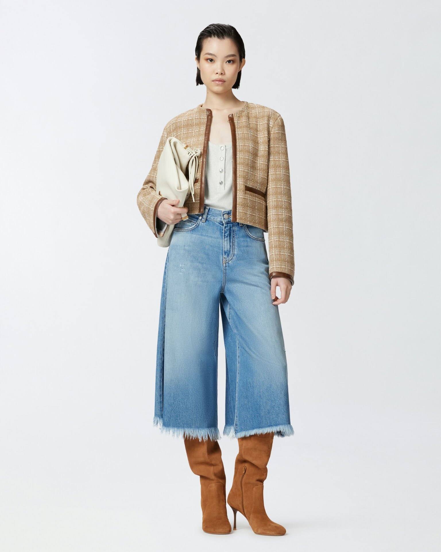 Yumuşak Dokulu Denim Bermuda